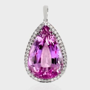 mponerende 35,68 ct. VIVID kunzit, diamant og 14 kt. hvidguldhalskæde. IGI.