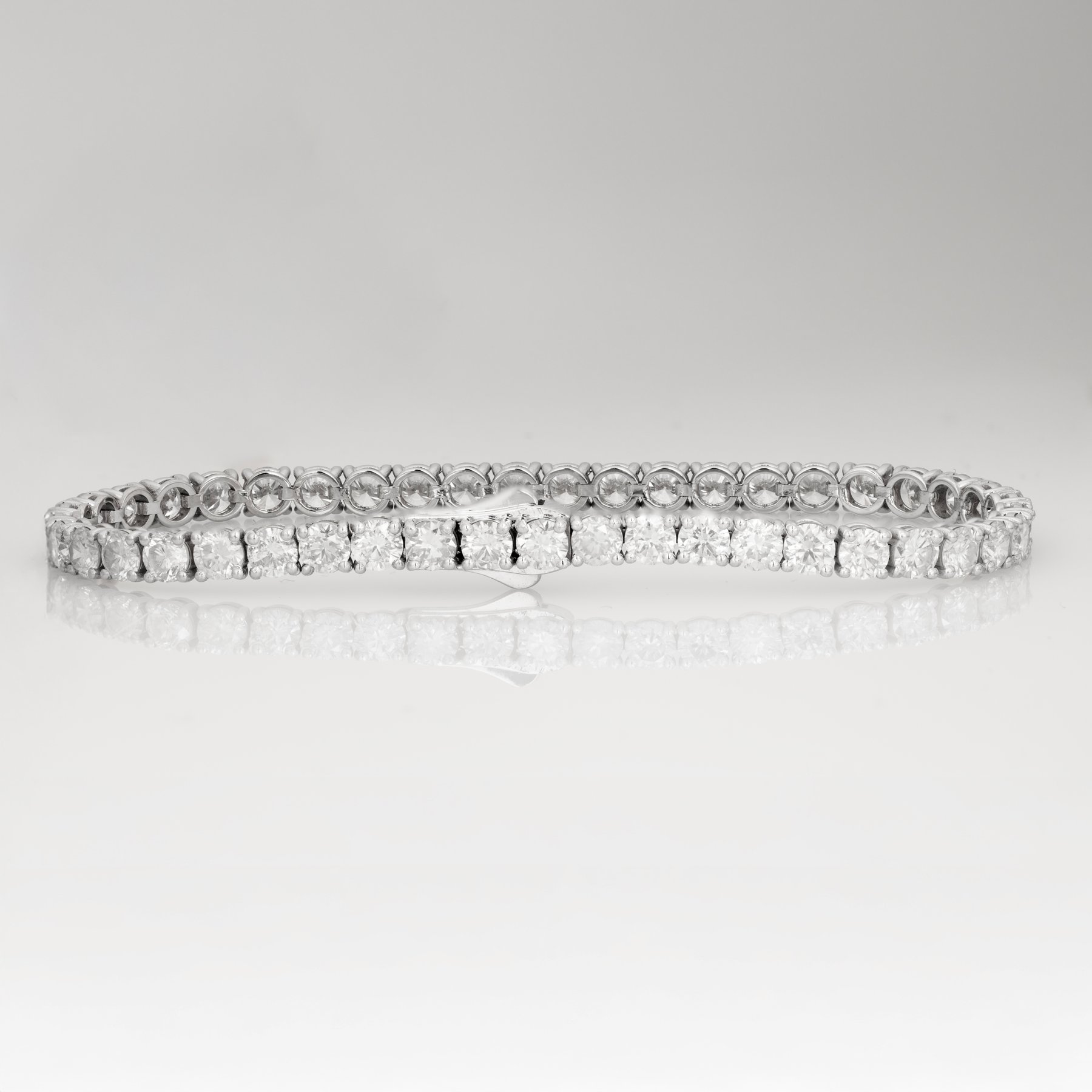 8,44 ct. naturlig diamant tennisarmbånd. GWLAB - Billede 3